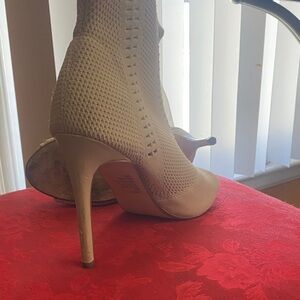 Steve Madden Beige Knit Pointed Stiletto Ankle Boot